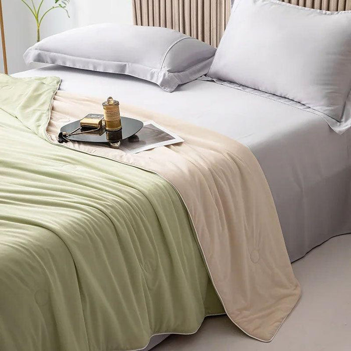Luxury Breathable Cooling Blanket